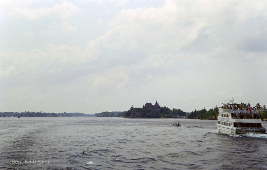 20010818028sc_St_lawrence_River