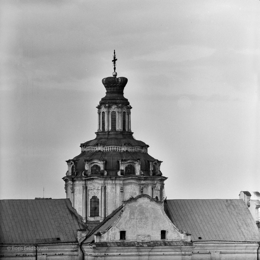 19771101126sc_Vilnius_St_Kazimir_cathedral