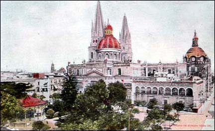 Guadalajara_Cathedral and Plaza_Ca1930