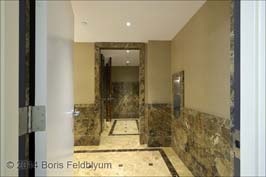 20140722503sc_1275_PA_5th_floor_bathroom