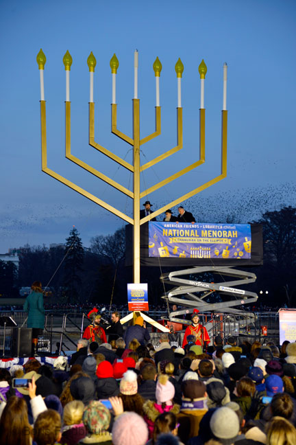 20191222136sc_DC_NAtnl_Menorah