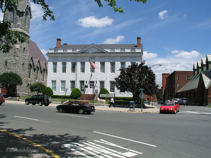 20040621008sc_Pittsfield_Old_town_Hall