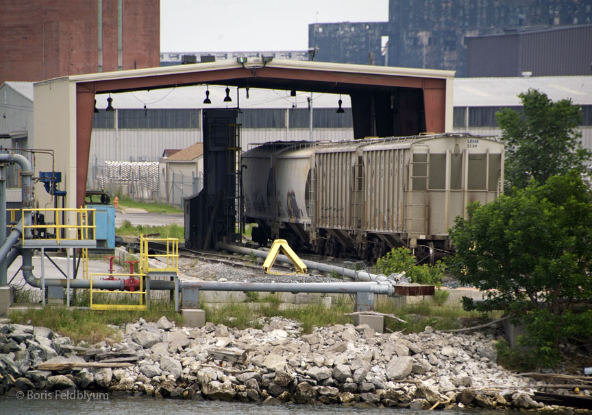 20110529155sc_Baltimore_Harbor