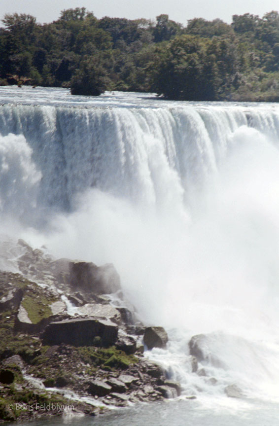 20010825037sc_Niagara_Falls